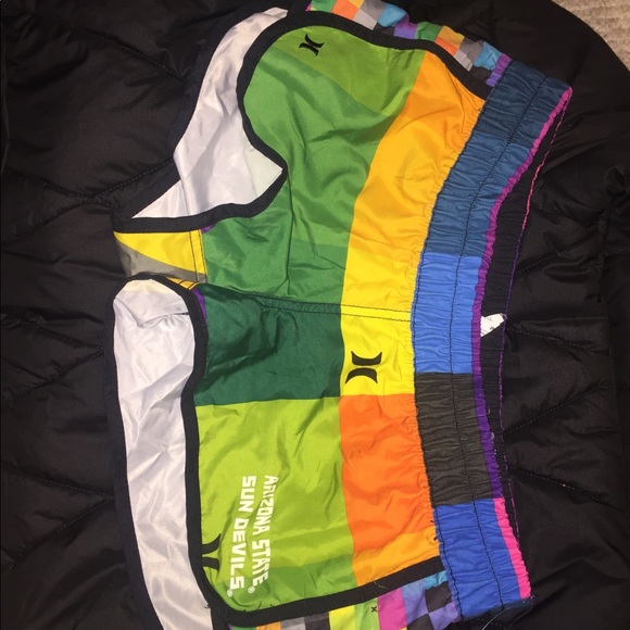 Running shorts - Picture 1 of 4